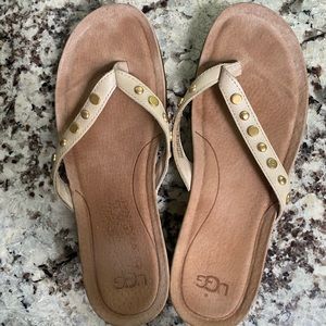 Woman’s Ugg sandals size 8
